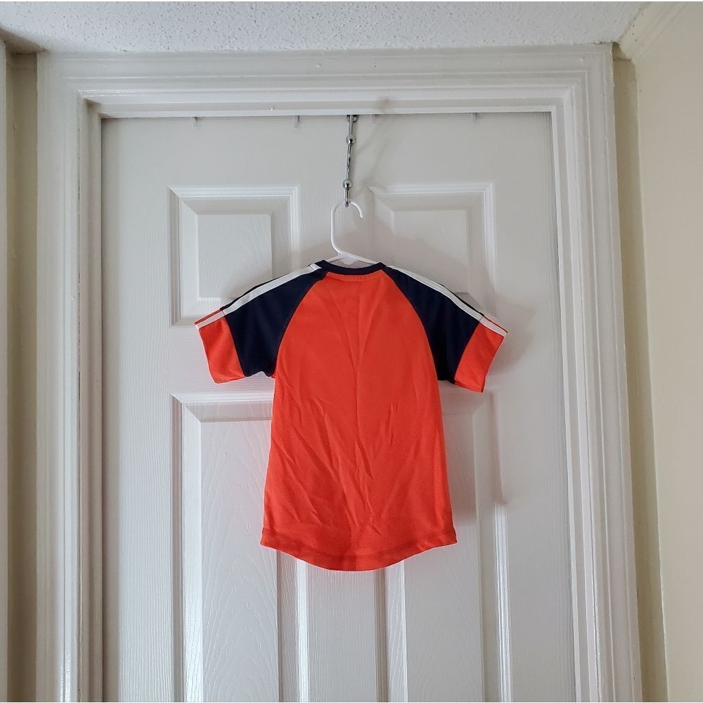 🇺🇸Adidas Top Size 2T - Picture 5 of 5